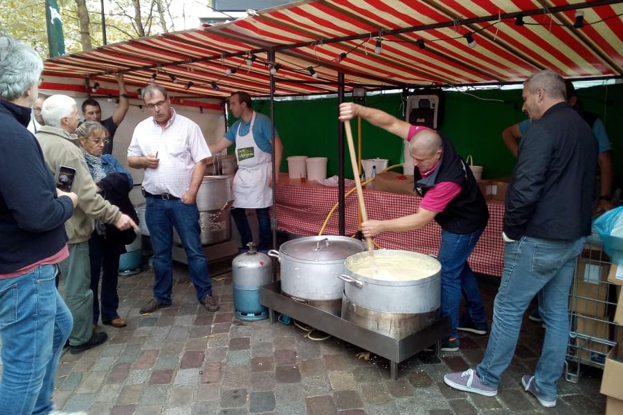 La recommandation de Paule-Elise Marché de pays de l'Aveyron (Paris)