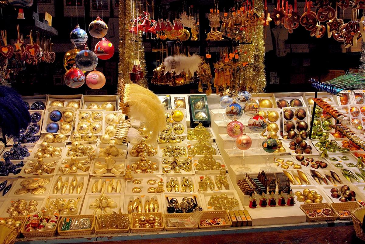 La recommandation de Pierre Marche de Noel decorations © French Moments