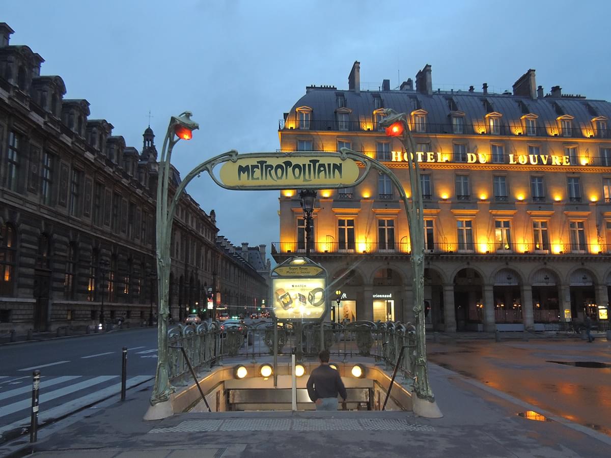 Station métro Palais Royal