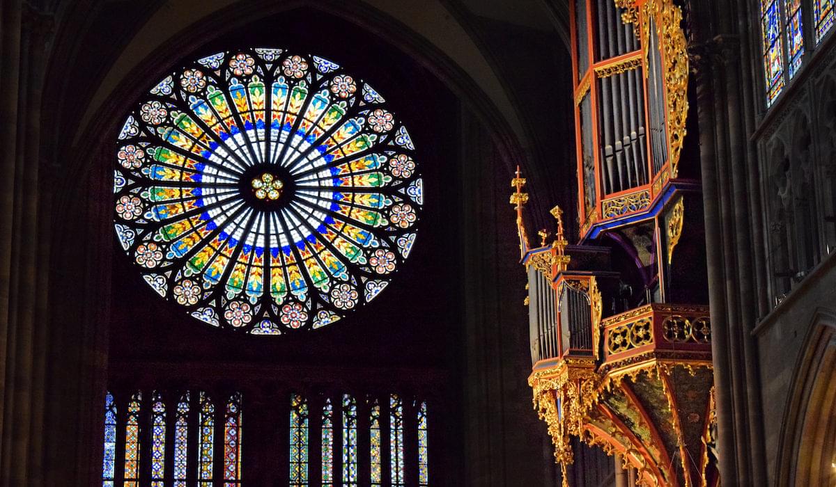 Strasbourg Cathedral Rose Window and Organ © French Moments Strasbourg Cathedral Rose Window and Organ © French Moments