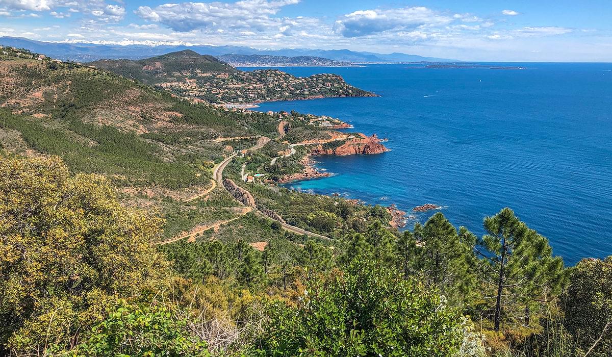 Vue depuis le Massif de l'Estérel - Famille France Trotteuse Vue depuis le Massif de l'Estérel