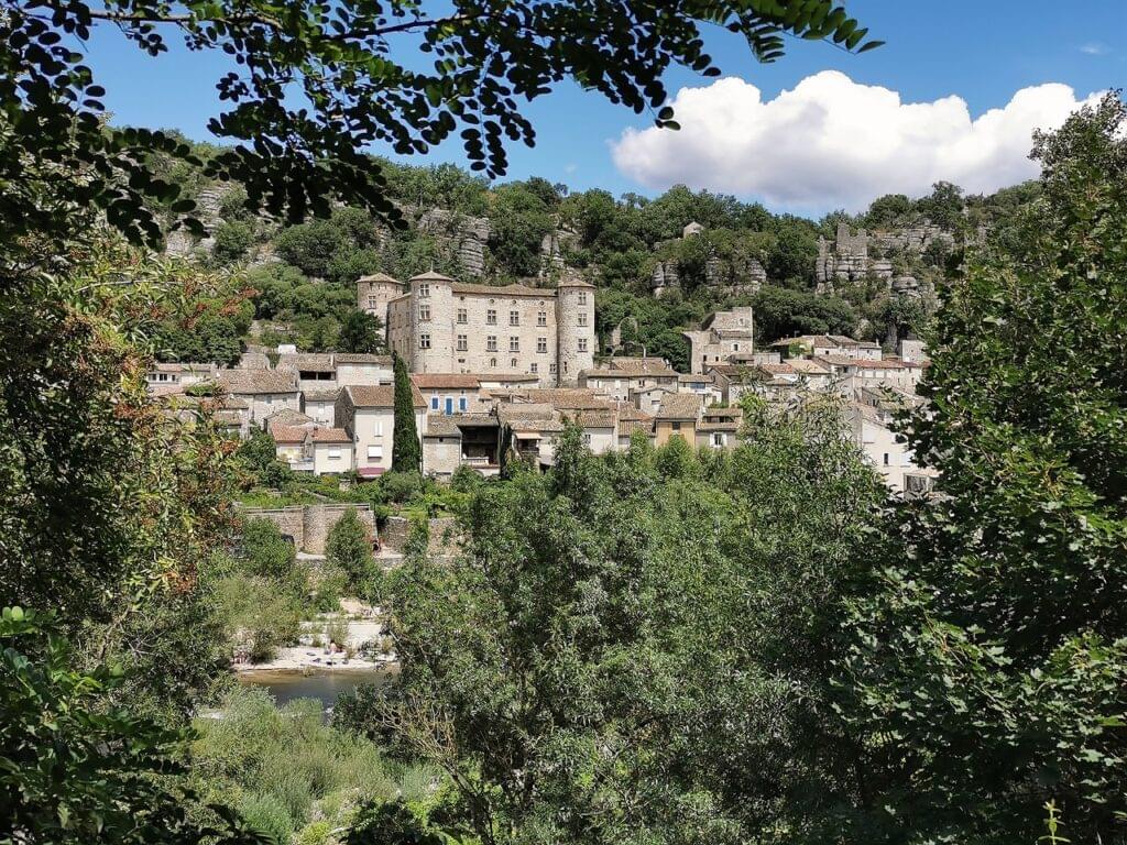 Vogüe depuis la via ardèche